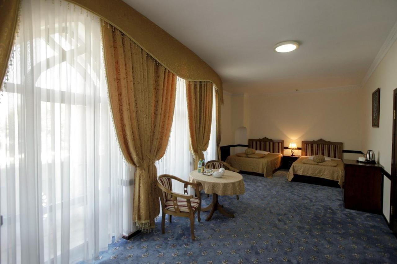Sultan Hotel Bukhara Esterno foto